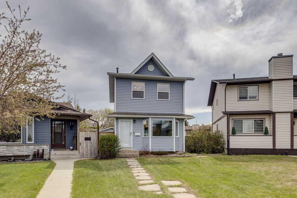 MLS® listing #111044826 for sale located at 232 Bedfield Court NE