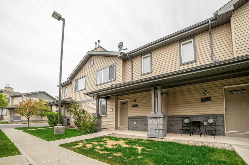 Fourth View of 3, 105 Silkstone Road W, Copperwood, Lethbridge, Alberta, T1J 3A8