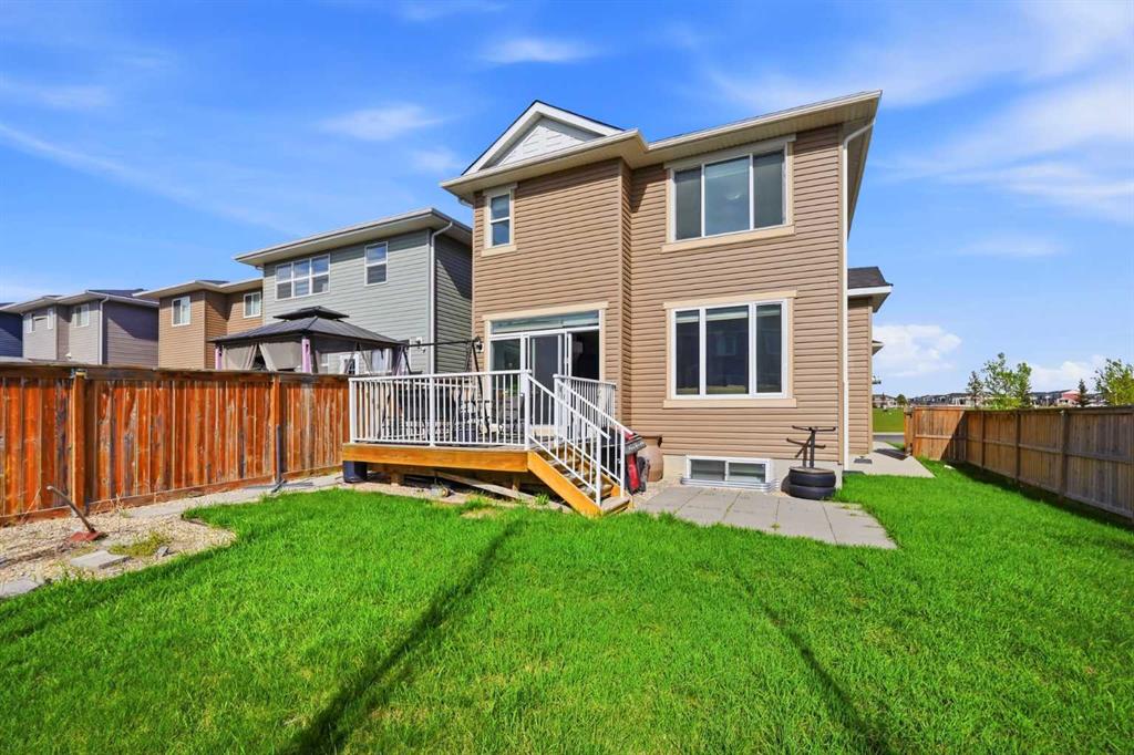 Fifth View of 60 Redstone Grove NE, Redstone, Calgary, Alberta, T3N 0N5