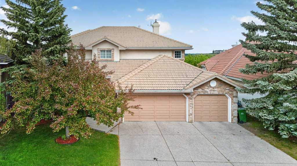 MLS® listing #111060840 for sale located at 152 Scenic Ridge Crescent NW