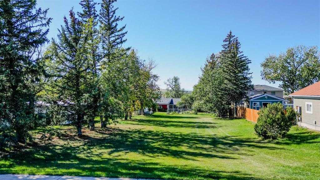 Third View of 731 2 Street E, NONE, Cardston, Alberta, T0K 0K0