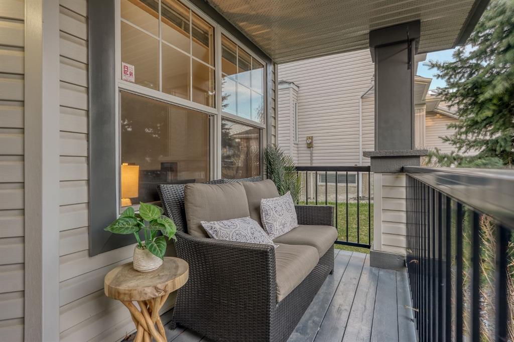 Fifth View of 18 Gleneagles View , GlenEagles, Cochrane, Alberta, T4C 1N9