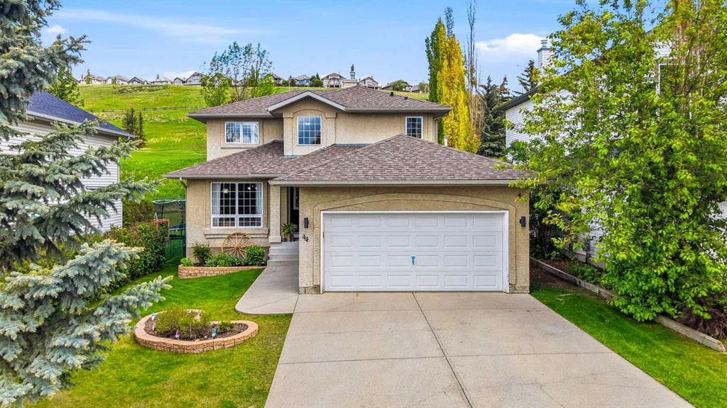 Second View of 44 Gleneagles View , GlenEagles, Cochrane, Alberta, T4C 1P1