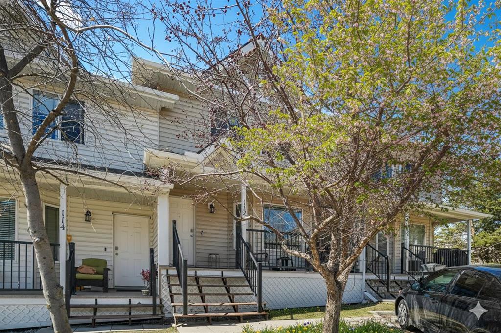 Third View of 112, 950 Arbour Lake Road NW, Arbour Lake, Calgary, Alberta, T3G 5B3