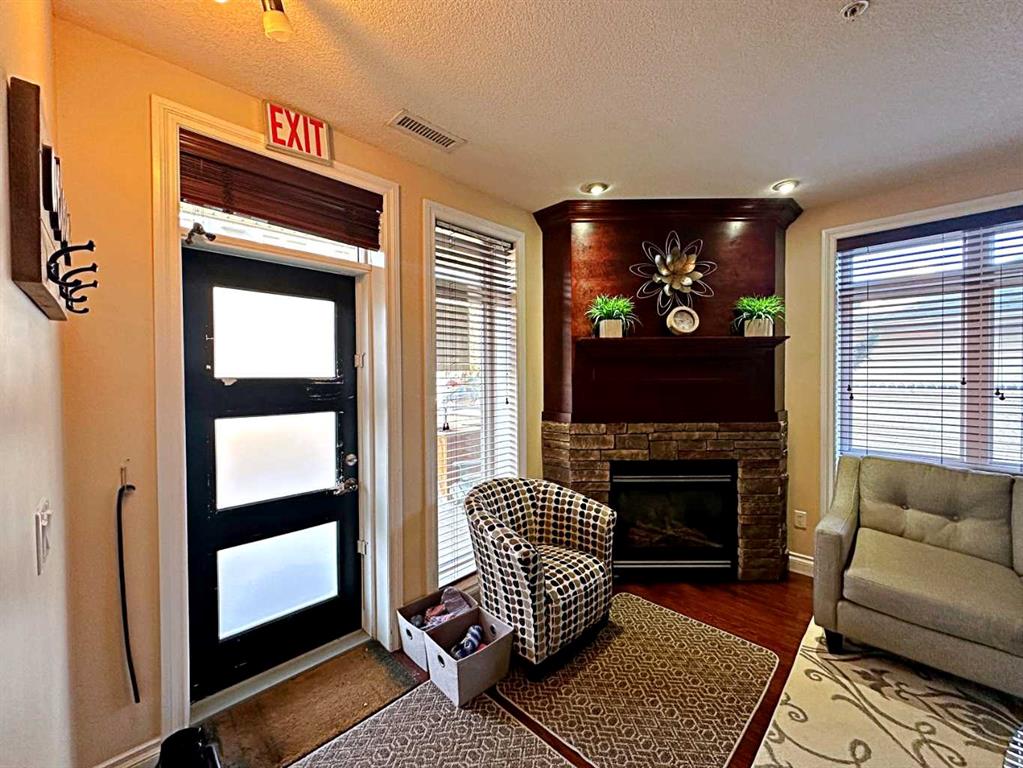 Fourth View of 102, 10110 Fraser Avenue , Downtown, Fort McMurray, Alberta, T9H 5C2