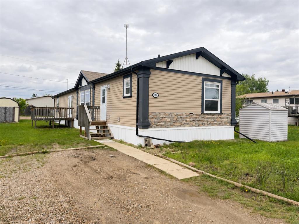216 3 Street E, A2311483, Saskatchewan,