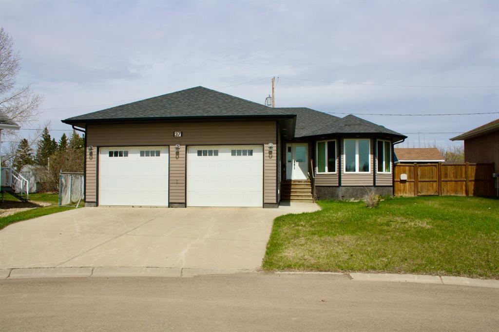 Third View of #37 Ball Place  , NONE, Neilburg, Saskatchewan, S0M 2C0