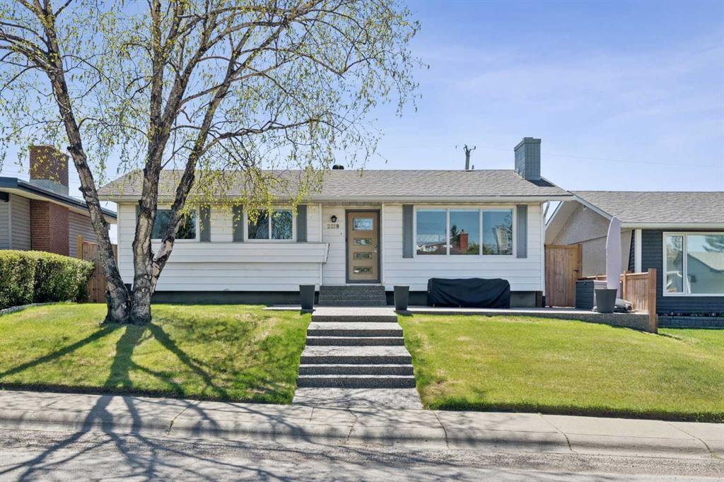 2219 Munro Drive NE, A2311544, Alberta,