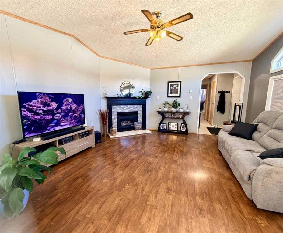 Fifth View of 4432 59 Street  , Creekside Mobile Home Park, Rocky Mountain House, Alberta, T4T 2A2