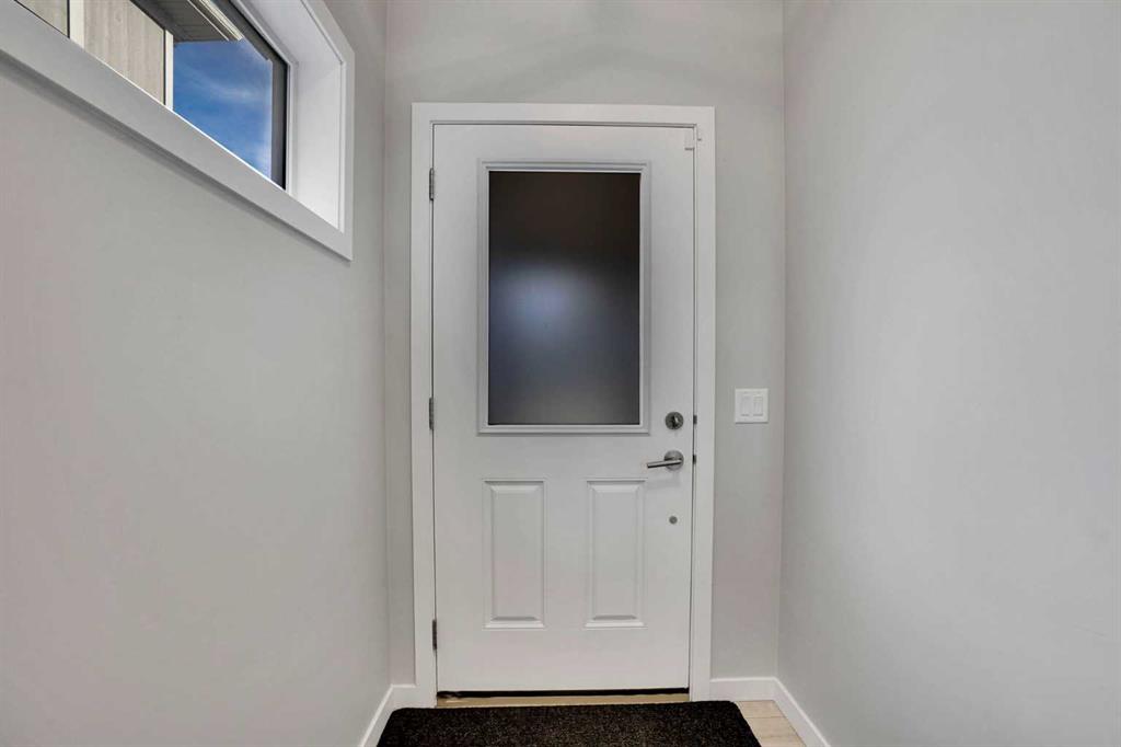 Third View of 179 Lucas Heights NW, Livingston, Calgary, Alberta, T3P 1X4