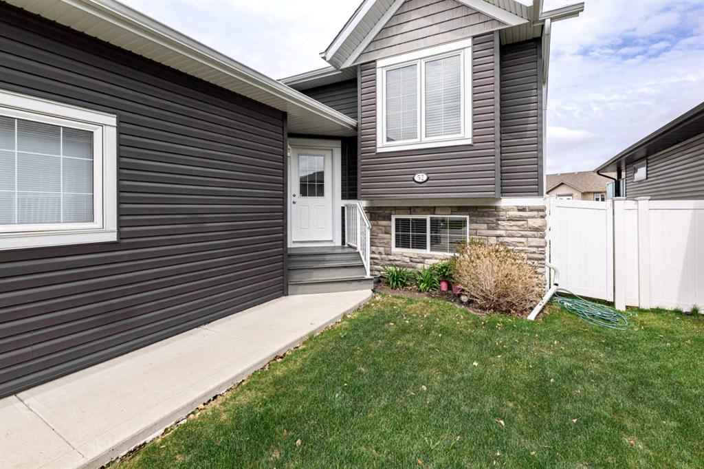 Third View of 52 Vancouver Crescent , Vanier East, Red Deer, Alberta, T4R 0N6