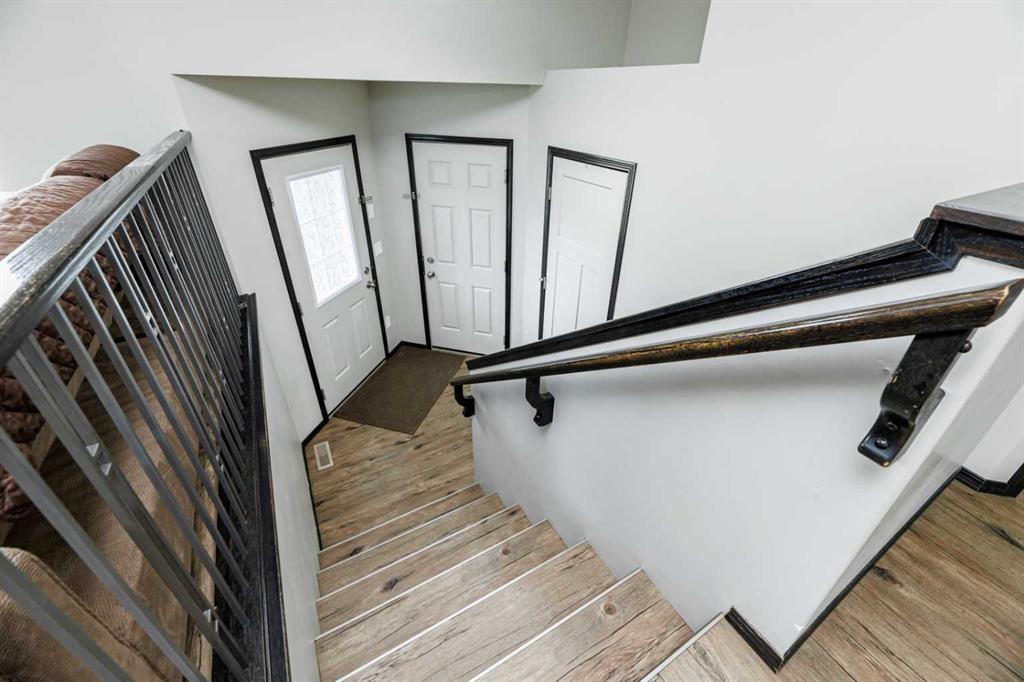 Fourth View of 52 Vancouver Crescent , Vanier East, Red Deer, Alberta, T4R 0N6