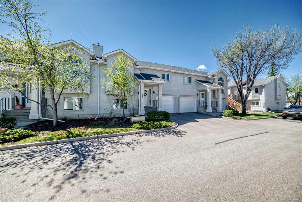 19 Sunlake Gardens SE, A2311660, Alberta,