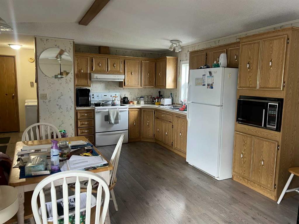 Third View of 403 9 Street , NONE, Fox Creek, Alberta, T0H 1P0