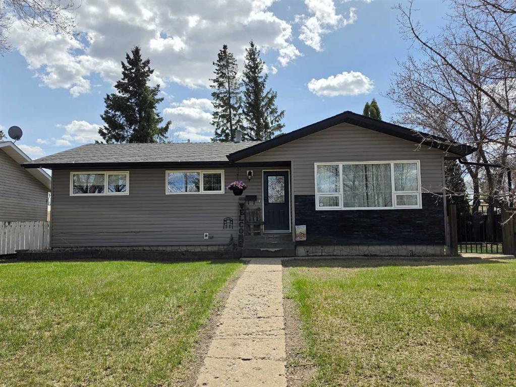 69 Alberta Crescent , A2311783, Alberta,