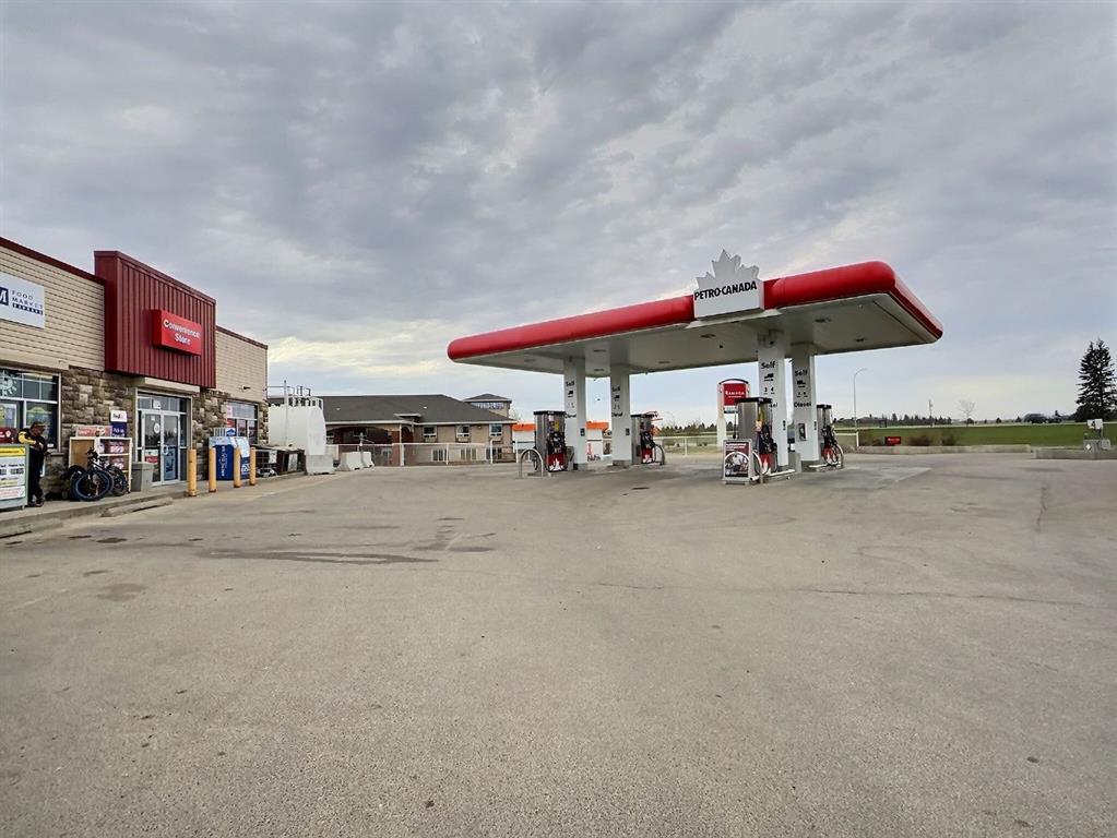 100, 6701 53 Highway , A2311788, Alberta,