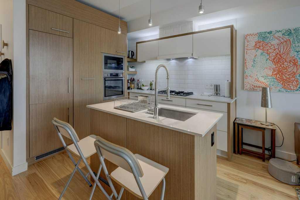 Fourth View of 316, 119 19 Street NW, West Hillhurst, Calgary, Alberta, T2N 2S7
