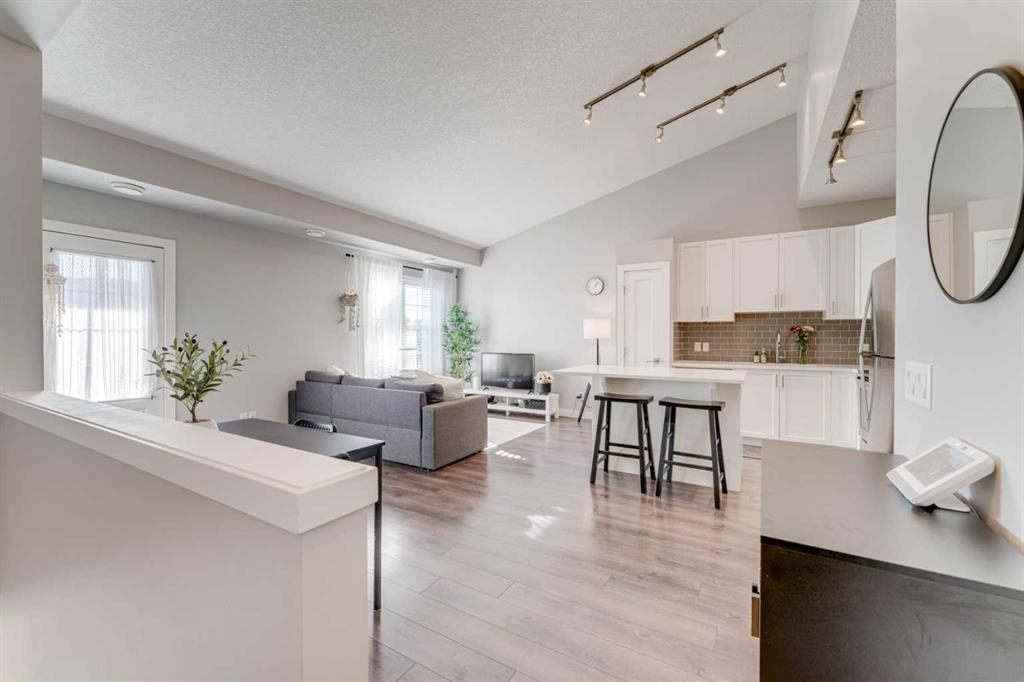 Fourth View of 165 Evanscrest Gardens NW, Evanston, Calgary, Alberta, T3P 0S1