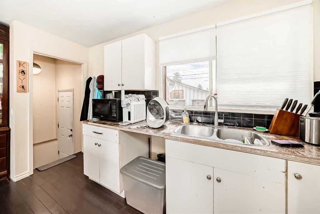 Fifth View of 1308 Pensacola Way SE, Penbrooke Meadows, Calgary, Alberta, T2A 2H2