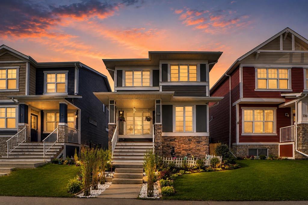 MLS® listing #111143272 for sale located at 726 Redstone Drive NE