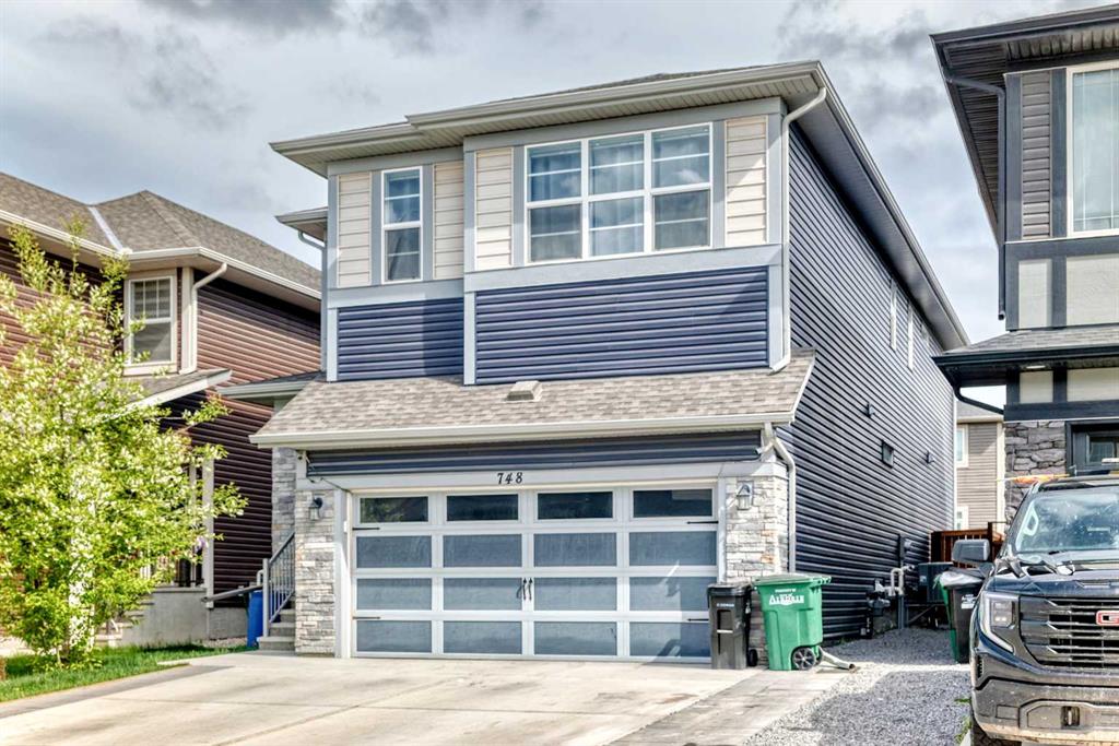 Third View of 748 Midtown Drive SW, Midtown, Airdrie, Alberta, T4B 4K5