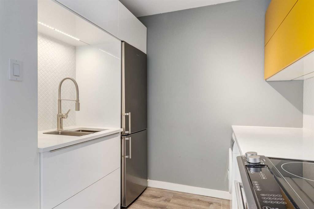 Third View of 206, 1513 26 Avenue SW, South Calgary, Calgary, Alberta, T2T 1C4