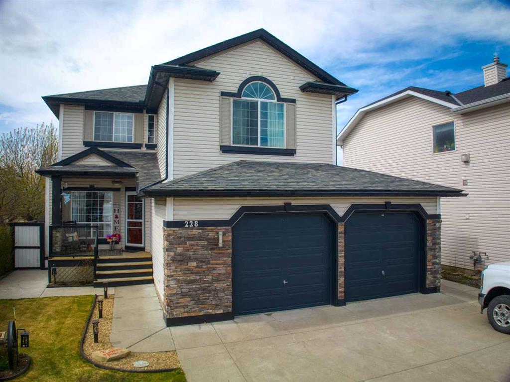 228 Oakmere Place , A2311993, Alberta,