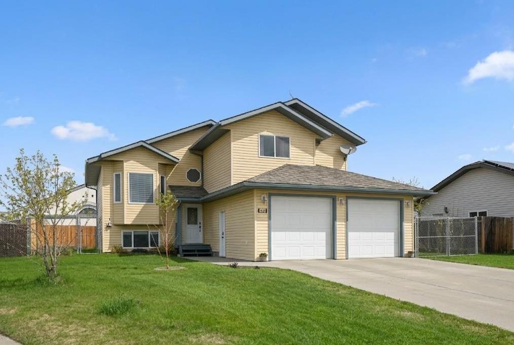 2819 46 Avenue  , A2312031, Alberta,