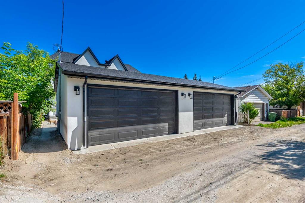 Fourth View of 6429 33 Avenue NW, Bowness, Calgary, Alberta, T3B 1K9