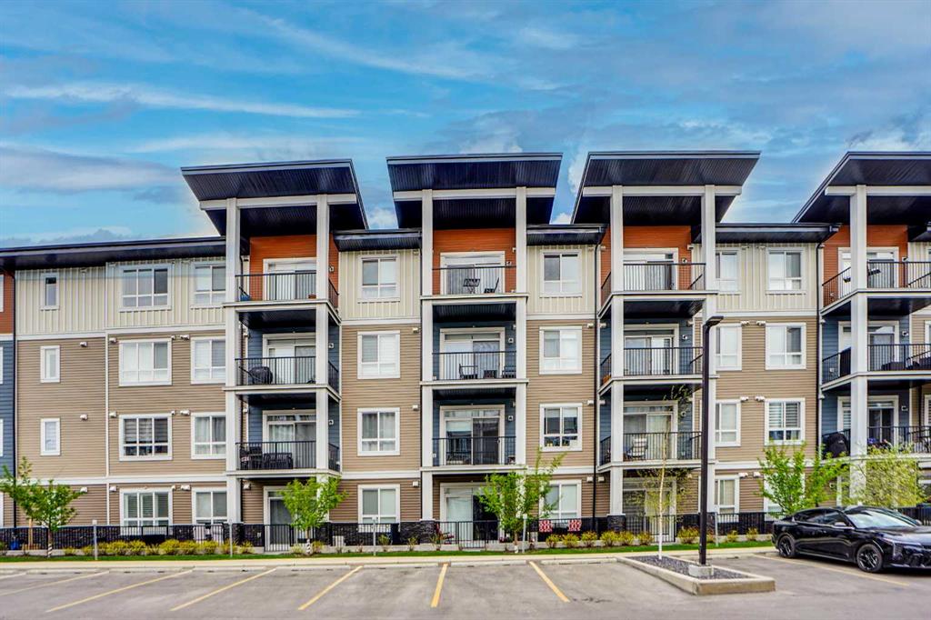 111, 25 Walgrove  SE, A2312063, Alberta,