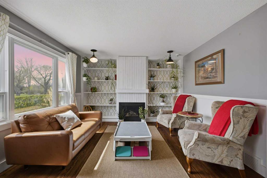 Fifth View of 6 Otterbury Avenue , Oriole Park, Red Deer, Alberta, T4N 4Z9