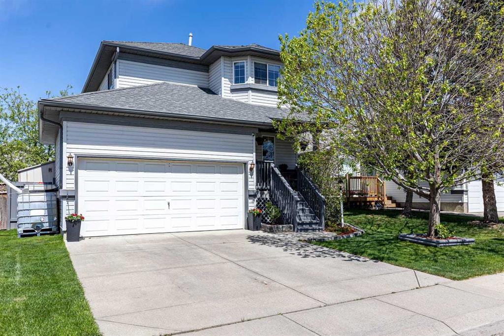 158 Saratoga Close NE, A2312096, Alberta,