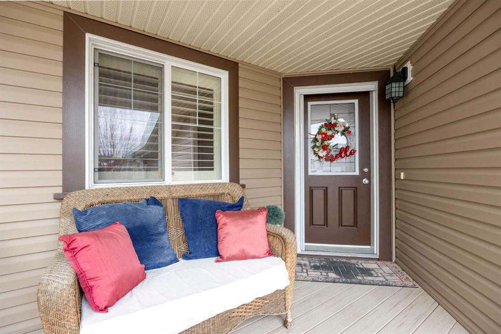 Fourth View of 156 Gravelstone Way , Stonecreek, Fort McMurray, Alberta, T9K 0S9