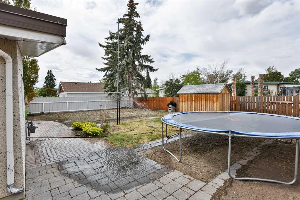 Fourth View of 1713 14 Avenue  N, Winston Churchill, Lethbridge, Alberta, T1H 1V7