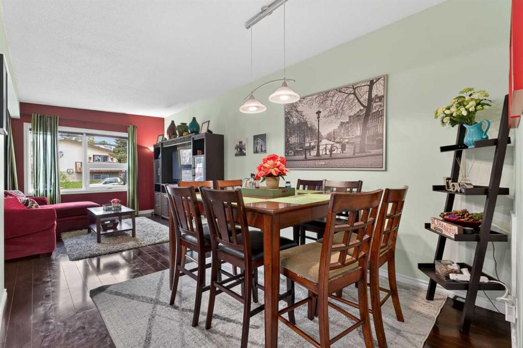 Fifth View of 2621 11 Avenue SE, Albert Park/Radisson Heights, Calgary, Alberta, T2A 0E4