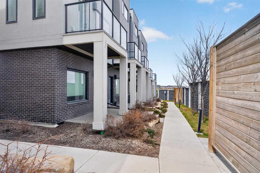 Fourth View of 901, 218 Sherwood Square NW, Sherwood, Calgary, Alberta, T3R 0Y2
