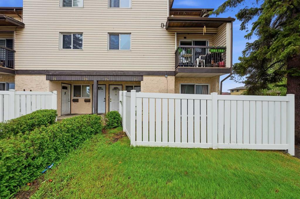 Third View of 76, 3745 Fonda Way SE, Forest Heights, Calgary, Alberta, T2A 5W7
