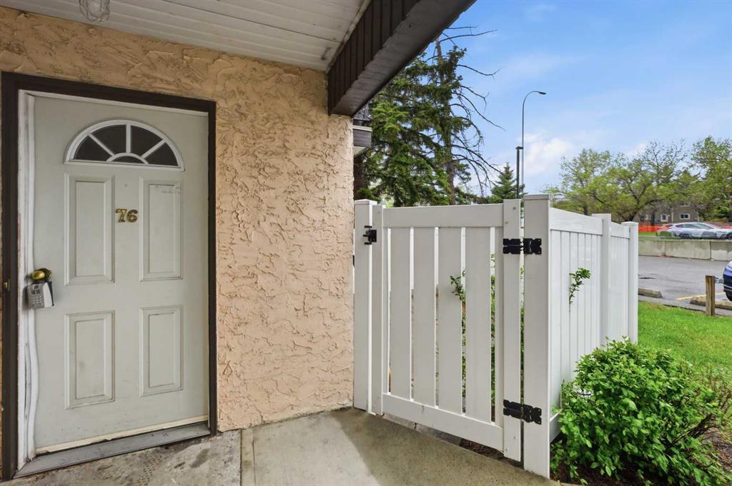 Fourth View of 76, 3745 Fonda Way SE, Forest Heights, Calgary, Alberta, T2A 5W7