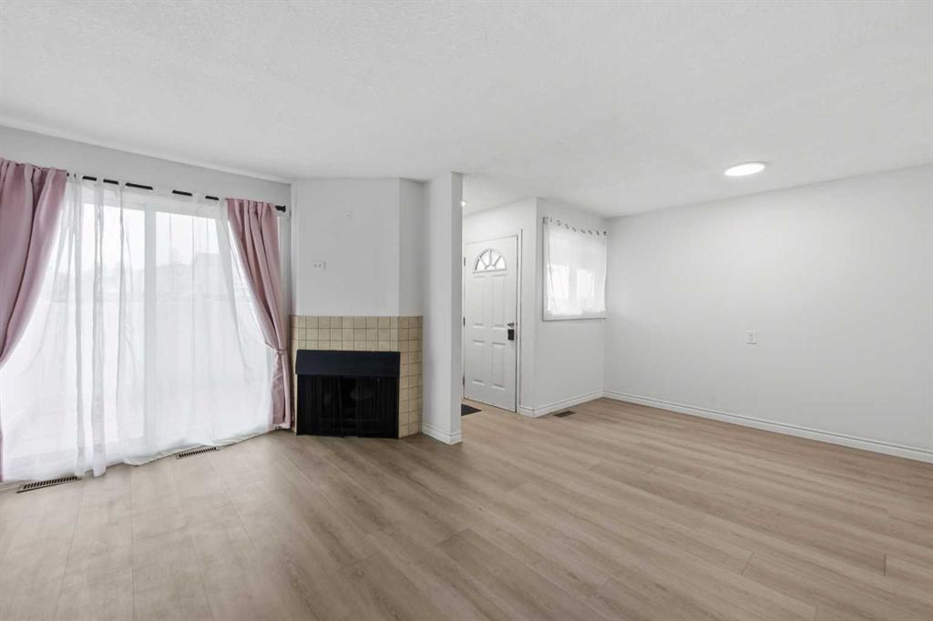 Fifth View of 76, 3745 Fonda Way SE, Forest Heights, Calgary, Alberta, T2A 5W7