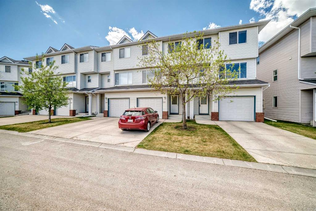 31 Harvest Oak Circle NE, A2312205, Alberta,