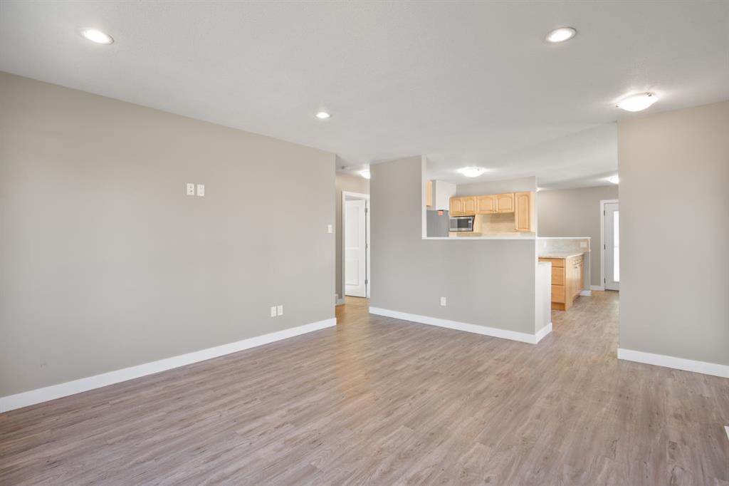 Fifth View of 39 Olsen Street , Oriole Park, Red Deer, Alberta, T4N 5B8