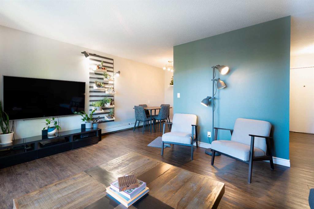 Fourth View of 305, 1829 11 Avenue SW, Sunalta, Calgary, Alberta, T3C 0N7