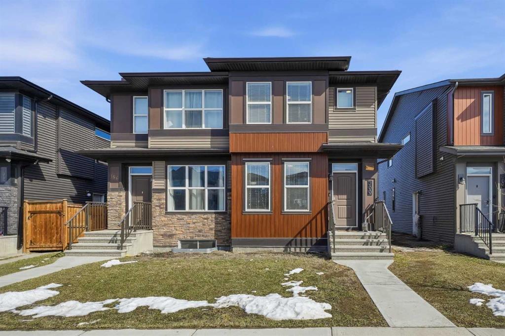 200 Corner Meadows Way NE, A2312258, Alberta,