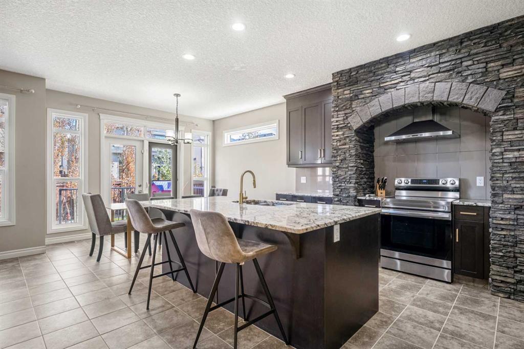 495 Cranford Drive SE, A2312273, Alberta,