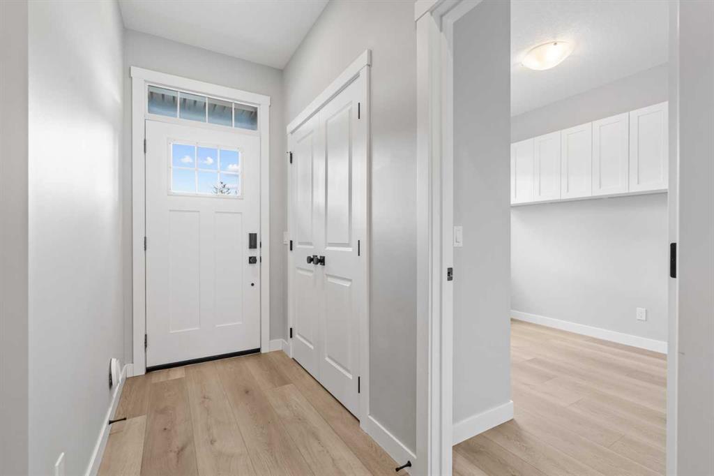 Third View of 4618 81 Street NW, Bowness, Calgary, Alberta, T3B 2P6