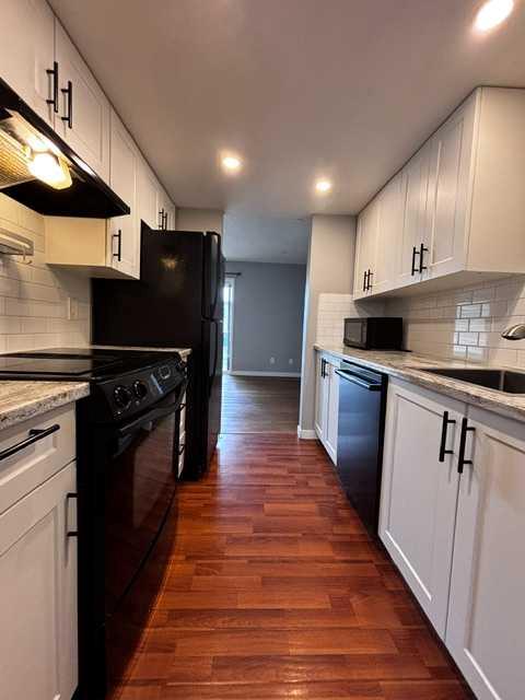 Third View of 124, 9501 72 Avenue , South Patterson Place, Grande Prairie, Alberta, T8V 6A1