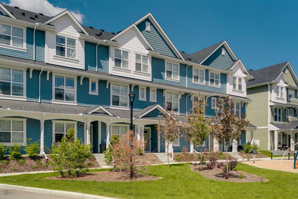 554 Copperstone Manor SE, A2312312, Alberta,
