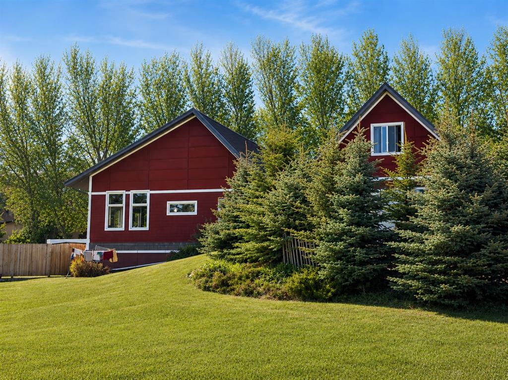 MLS® listing #111200216 for sale located at 211 Moon River Drive