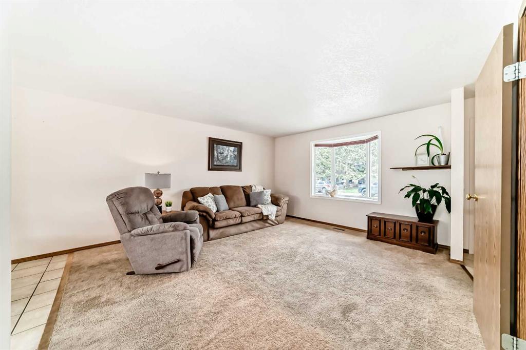 Fifth View of 41 Alder Crescent SE, Airdrie Meadows, Airdrie, Alberta, T4B 1J1