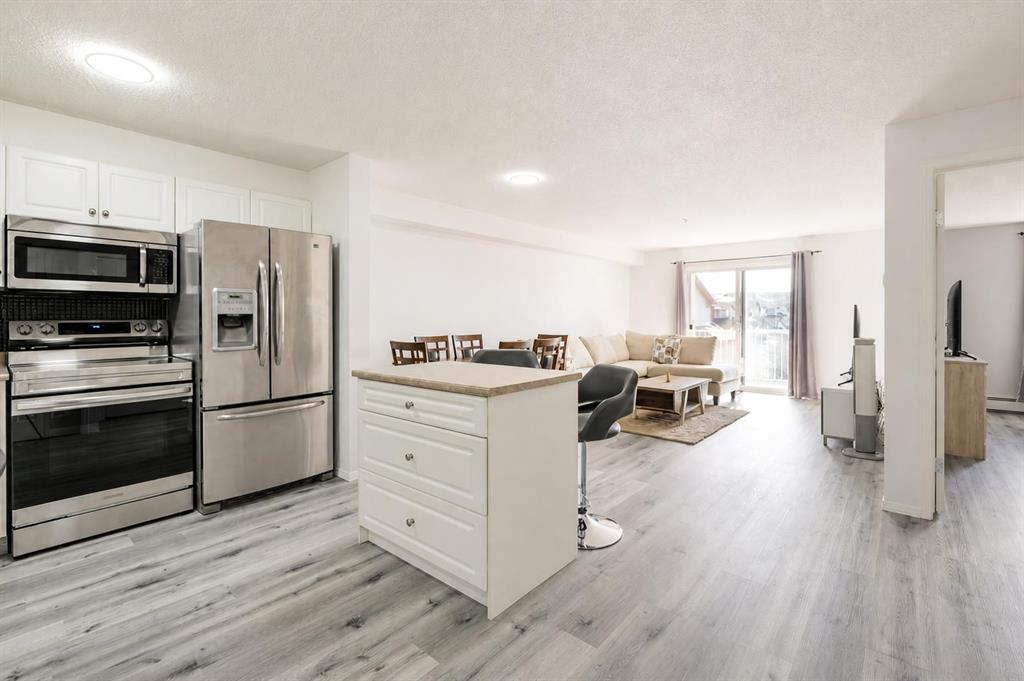 207, 3000 Citadel Meadow Point NW, A2312463, Alberta,